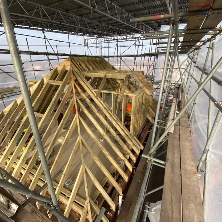 Bespoke roof truss and timber framing by expert carpenter Fordingbridge.